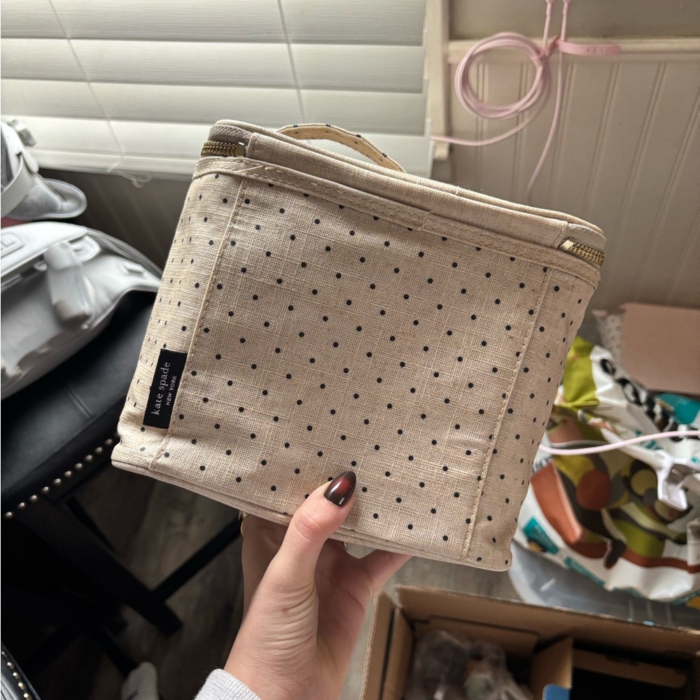Kate Spade lunch tote - Picture 9 of 9